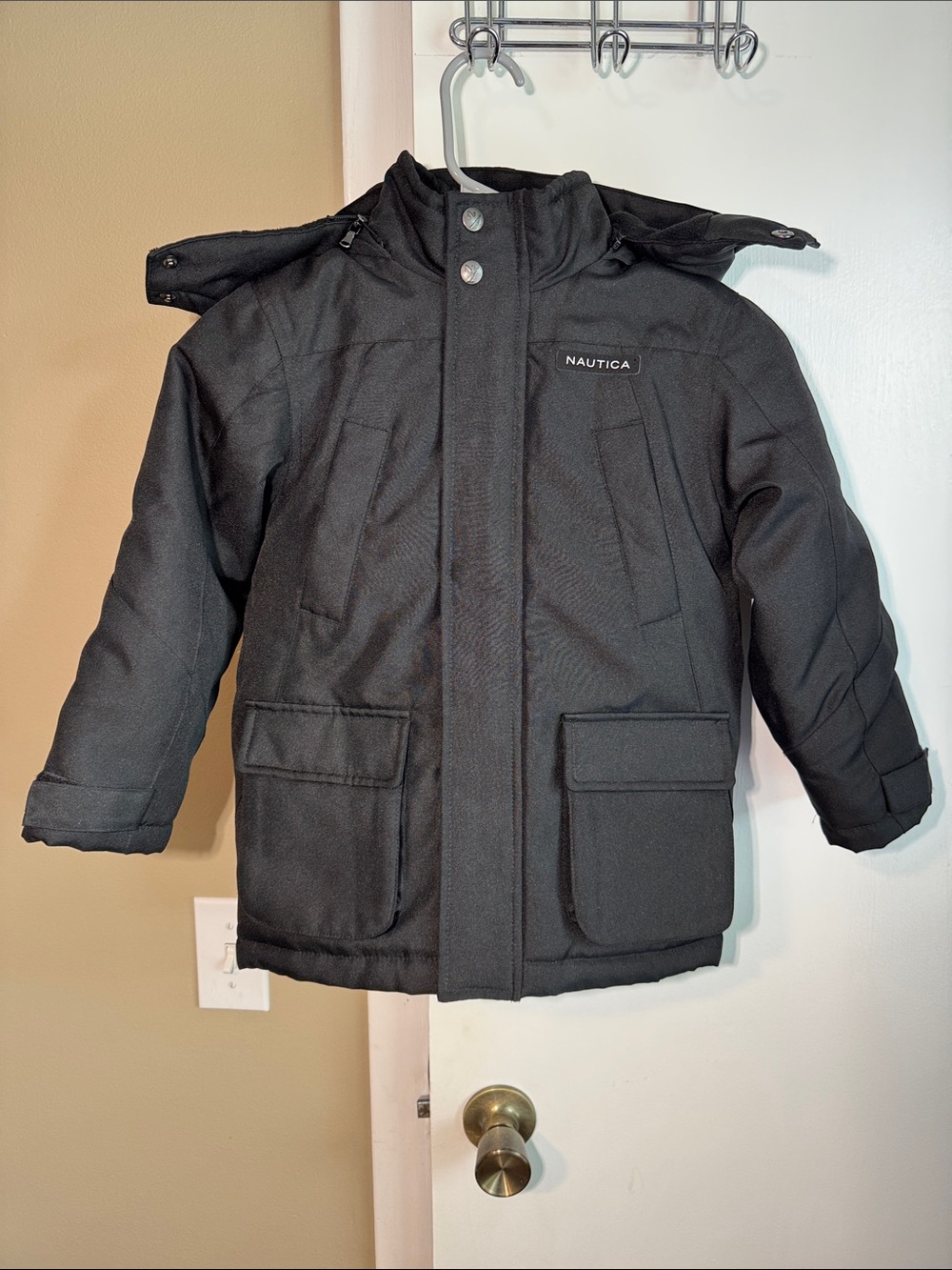 Nautica Boys Heavyweight Parka Jacket – Size 4 – Black